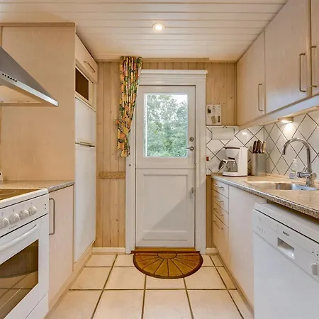 Prázdninový dům Arnelung - 1-9km From The Sea By Interhome
